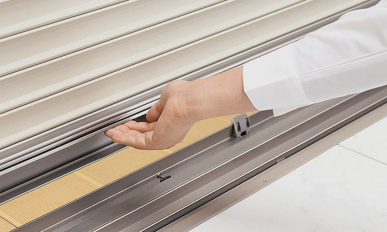 地域専用_EW専用単体ｼｬｯﾀｰ_耐風ﾀｲﾌﾟ_換気ｽﾗｯﾄ