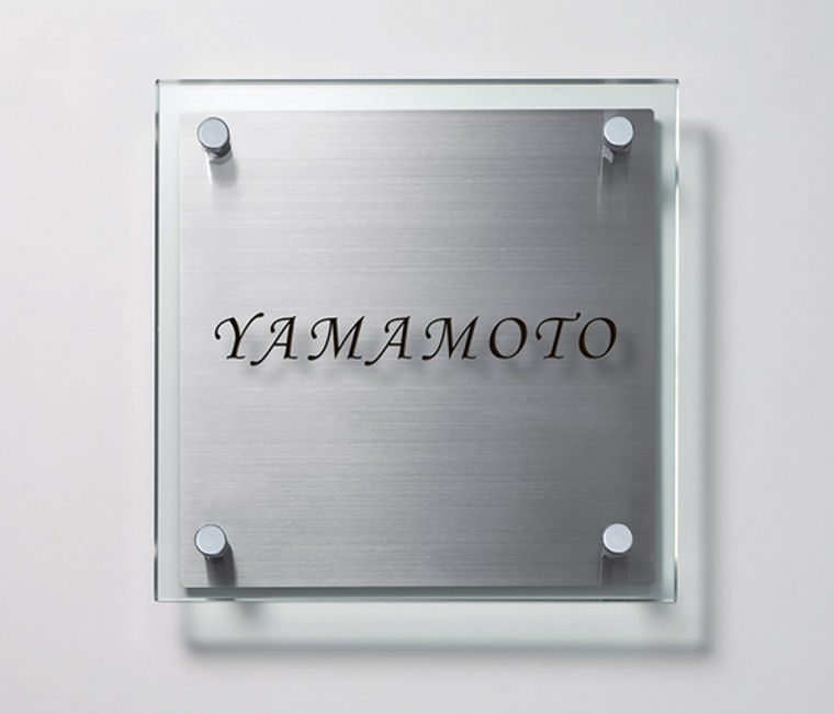 ﾌﾟﾚｰﾄ付きﾀｲﾌﾟ_欧文_ﾓﾉﾀｲﾌﾟ_200角_A型_文字_黒