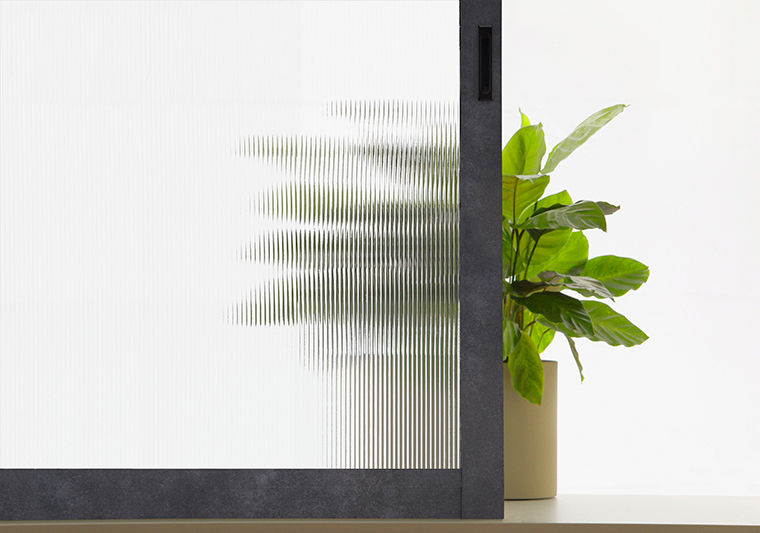 ﾃﾞｻﾞｲﾝｶﾞﾗｽ_ﾓｰﾙ