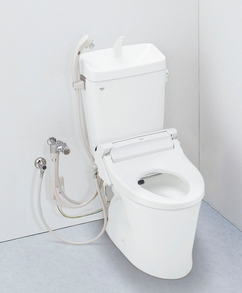 手元スイッチ付ケアサポート水栓(タンク式トイレ取付例)