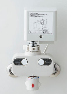 混合水栓の取替え_新しい自動水栓へ簡単に取替
