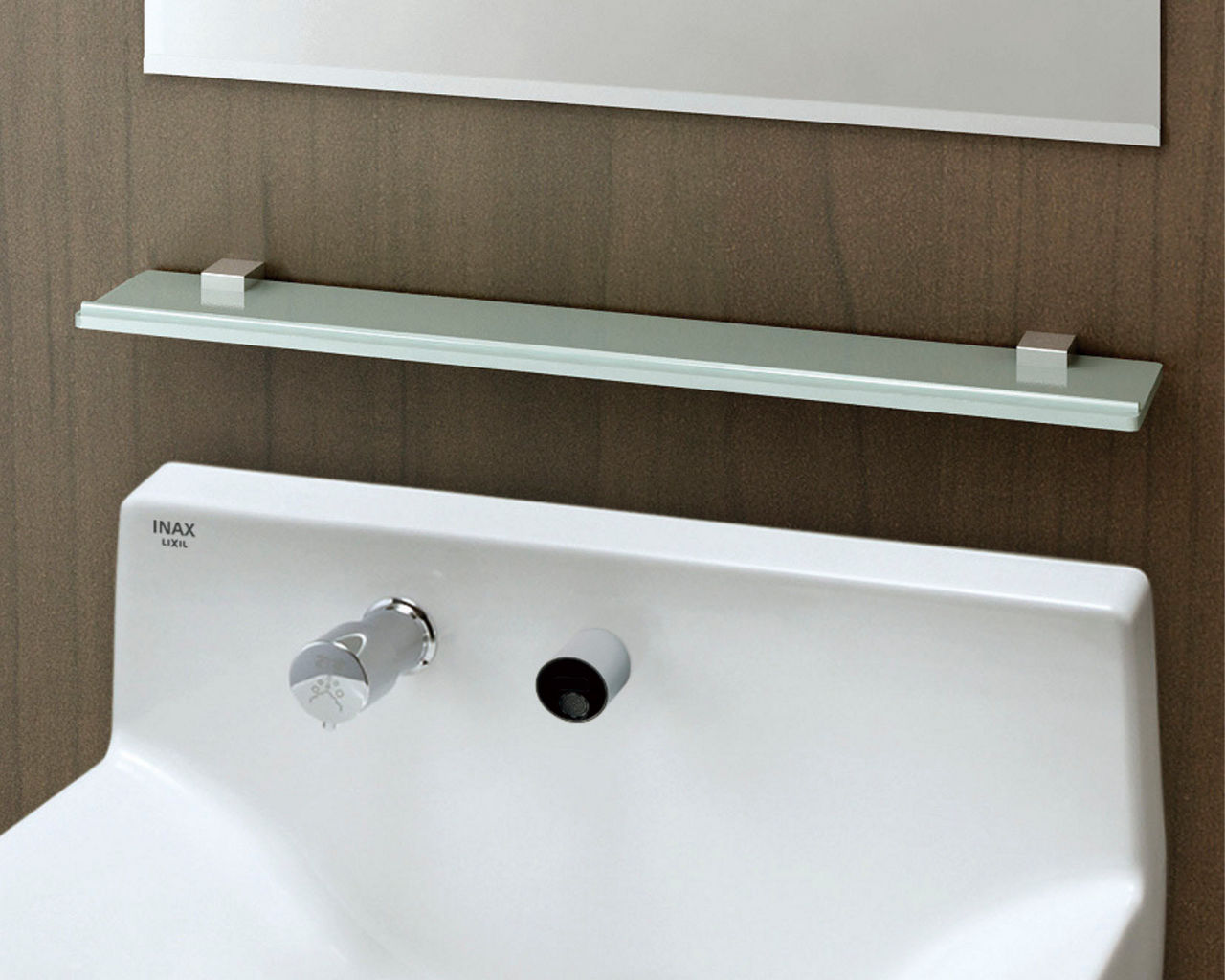 メガネ等を置くのに便利な化粧棚