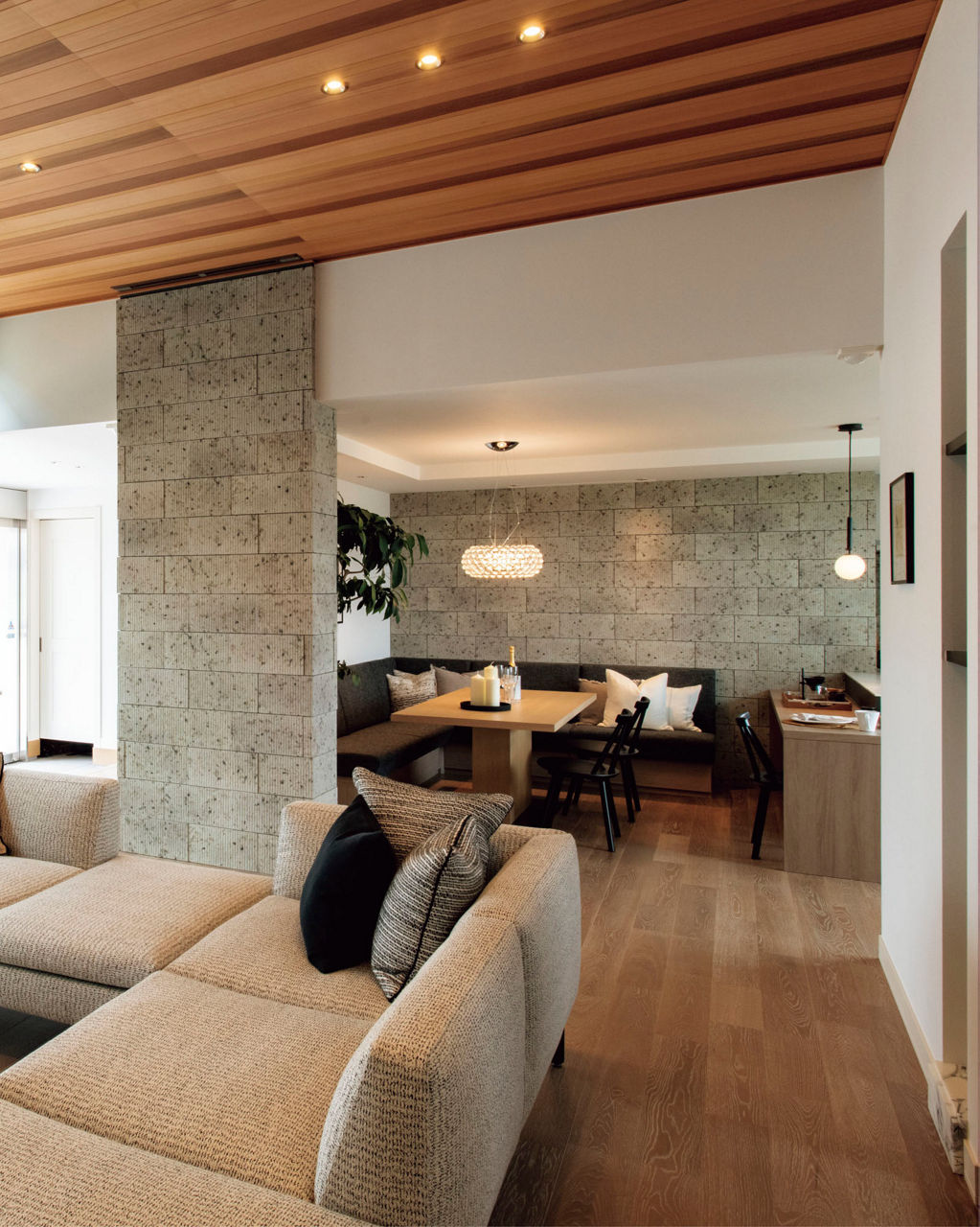 タイルの魅力発見_壁柱