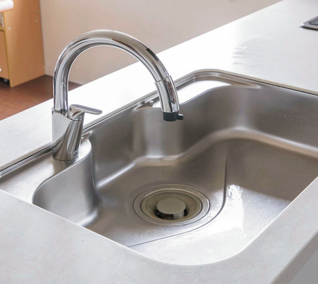 乾電池式ナビッシュ_電源工事不要で簡単に交換_After