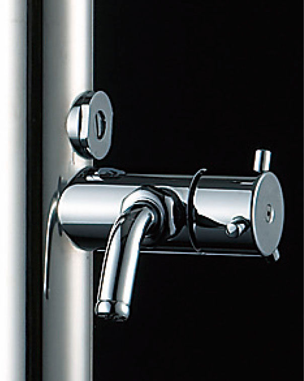 分岐吐水口は水のみ