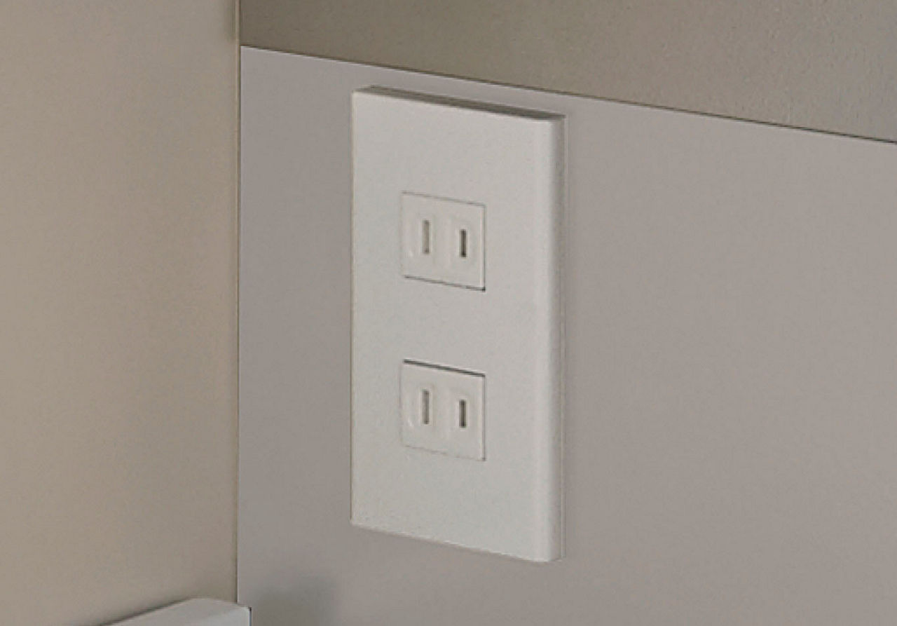 キャビネット内にコンセント