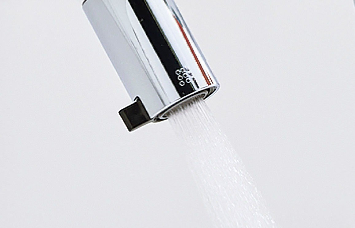 クレヴィ_奥行560タイプ_キレイアップ水栓_シャワー吐水