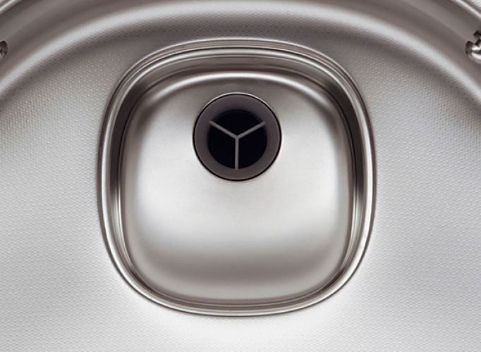 ステンレス_ひろびろラクリーンシンク_てまなし排水口