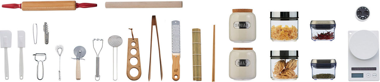 上段引出し_いろいろな形の小物はトレーで整理