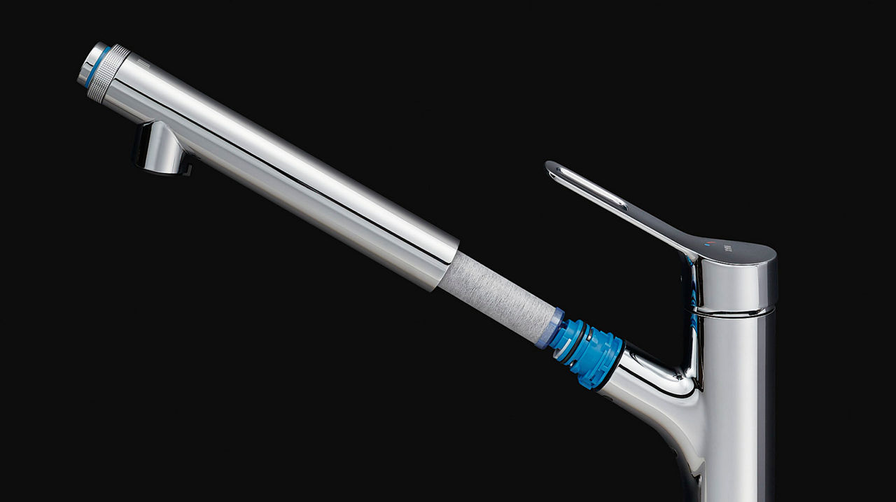 ｢シエラ｣の環境配慮の工夫_高性能カートリッジを搭載した浄水栓で、ペットボトルやプラスチックごみの低減に貢献