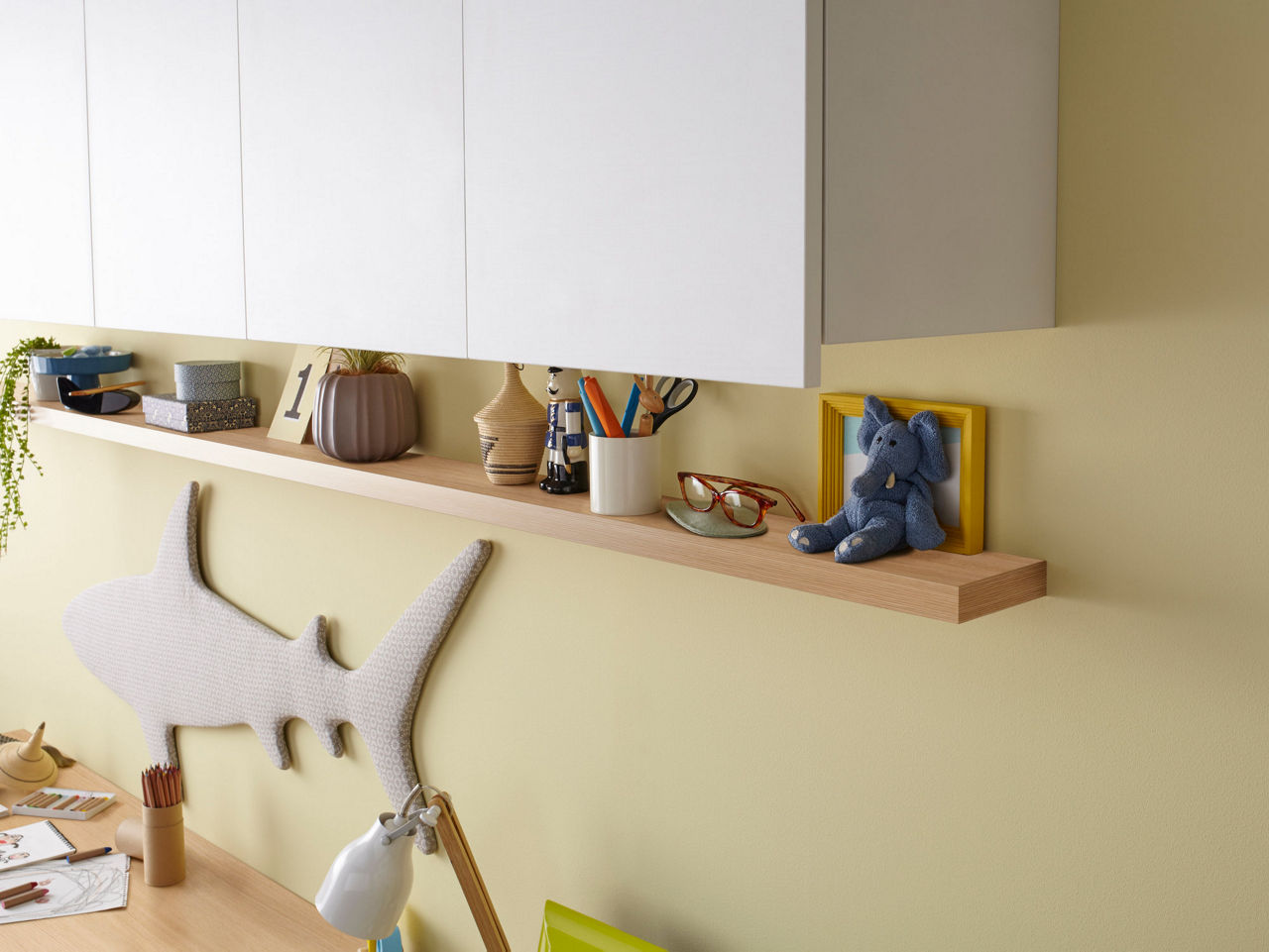 つかう_共有ｽﾍﾟｰｽ_説明_ｸﾘｴﾍﾟｰﾙ､ﾌﾟﾚｼｬｽﾎﾜｲﾄ