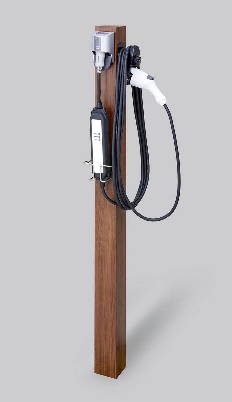 EV･PHEV充電用屋外ｺﾝｾﾝﾄ(200V)ﾎﾜｲﾄ+ｼﾙﾊﾞｰ_+ﾎﾟｰﾙｾｯﾄ100角(ｸﾘｴﾓｶ)+付属品_ｺﾈｸﾀﾎﾙﾀﾞ･制御器ﾎﾙﾀﾞ
