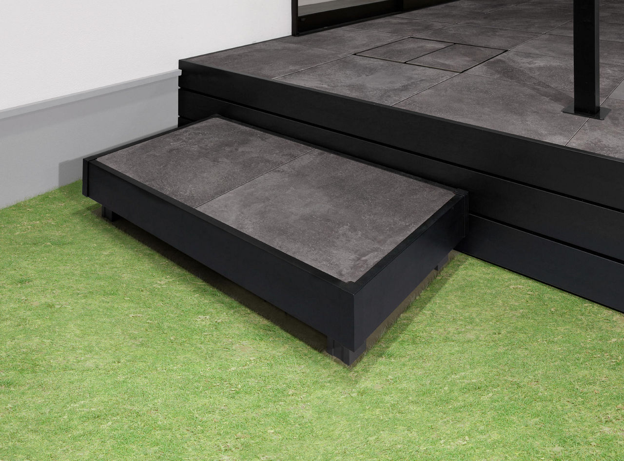 タイルデッキ_ライトグレー（サンドリネア柄）_独立ステップ