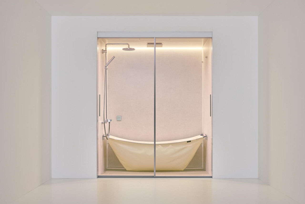 bathtope_door_Gtype_01silver